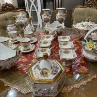 ظروف گل برجسته