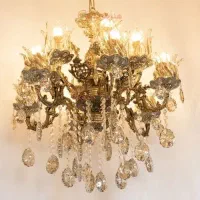 لوستر سلطنتی ۱۲ شاخه