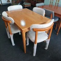 میز ناهارخوری