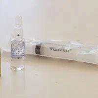 استخدام تزریقاتی/خونگیری/سرم بخیه زدن