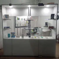 فروش فوری ویترین و دکور مغازه