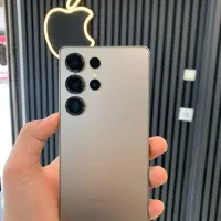 S25ultra. 256. Ram 12 بدون خط و خش باگارنتی و بیمه