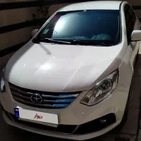 جک j4 مدل 1403 در حد