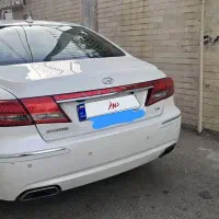آزرا ۲۰۱۱ فول تک برگ سند