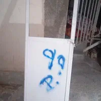 درب آهنی توالت