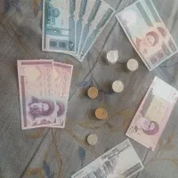 ۵۴تاسکه و۱۰تا اسکناس قدیمی