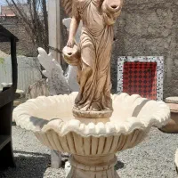 حوض وآبنما بتنی