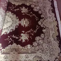 فروش پشتی و دو عدد فرش 6متری