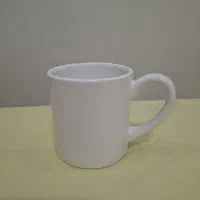لیوان سرامیکی سفید ساده