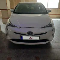 تویوتا پریوس ۲۰۱۶