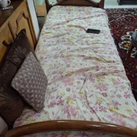 تخت خواب یک نفره چوب گردو کاملا نو