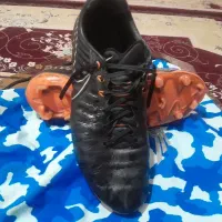 کفش فوتبال