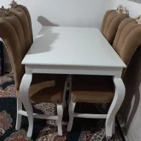 میز ناهار خوری چهار نفره تمیز