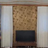 ۲ عدد پرده ۳ لایه با میل پرده و تجهیزات کامل