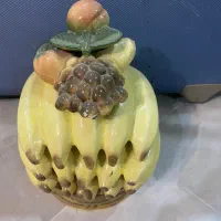 شکلات خوری و دیوارکوب