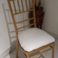 صندلی شیواری طلایی سفید