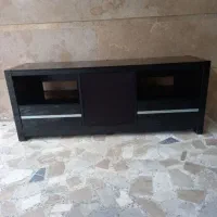 میز تلویزیون در حد نو