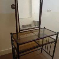 میز آرایش تمیز ۲۵۰۰
