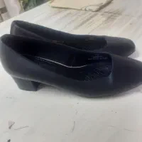 کفش  پاشنه سه سانت سایز ۳۹