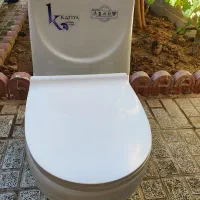توالت فرنگی نو استفاده نشده جنس خوب درجه۱استاندارد