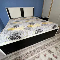 سرویس خواب دونفره و تشک وکمد لباس تمام ام دی اف