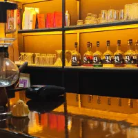 استخدام در کافی شاپ