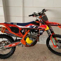 موتور کراس ۲۵۰ ktm فکتوری سند کویر