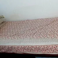 تخت یک نفره فلزی