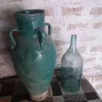 شیشه و بستو قدیمی