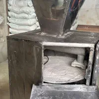 دستگاه چانه گیر