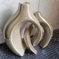 گلدان مینیمال