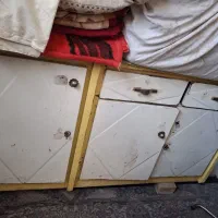 کابینت فلزی (زیر باری)