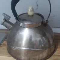 قوری و کتری تمیز استیل