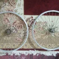 رینگ دوچرخه در حد نو 24 وکفش استوک نو سایز 40