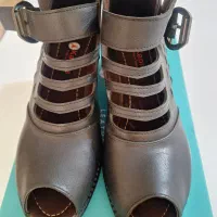 کفش تابستانی بسیار راحت