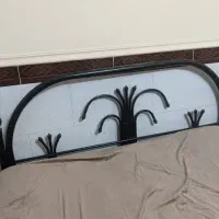 تخت دو نفری