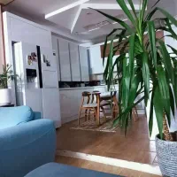 مطهری-طبقه-سوم-تک-واحدی-110متری