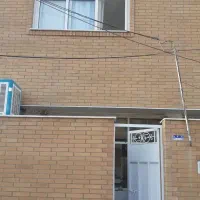 خانه یک خواب کف سرامیک سالن بزرگ