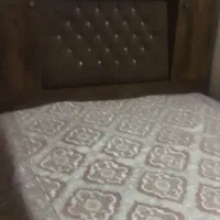 تخت خواب کاملاً سالم