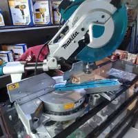 فارسی بر ۱۲۱۶ ماکیتا درحد نو