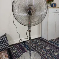 پنکه ایستاده