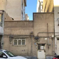 خانه کلنگی تازی آباد - خ تولایی