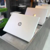 لپتاپ HP نقره ای بسیار تمیز با ضمانت فروشگاهی