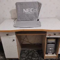 میز کامپیوتر