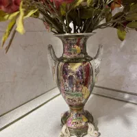 گلدان چینی همراه باگل