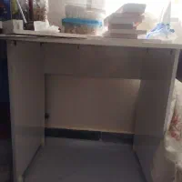 میز تحریر و مطالعه بوسیله پایش شیبدار میشه