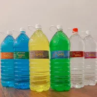 آب رادیاتور . شیشه شوی خودرو