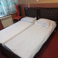 تشک فلزی زیر چوبی کاری محکم و مقاوم با تشک