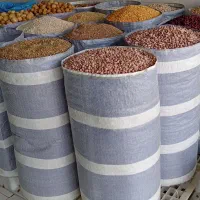 پخش عمده و جزیی ادویه جات و حبوبات