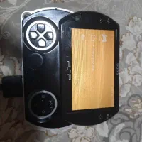 psp دستگاه بازی